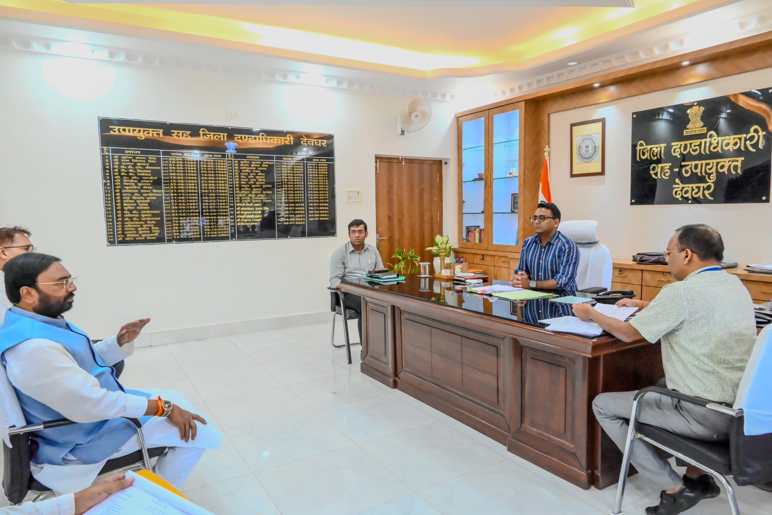 नीतियों के तहत जल्द करें विस्थापित परिवारों की समस्याओं का समाधान : डीसी