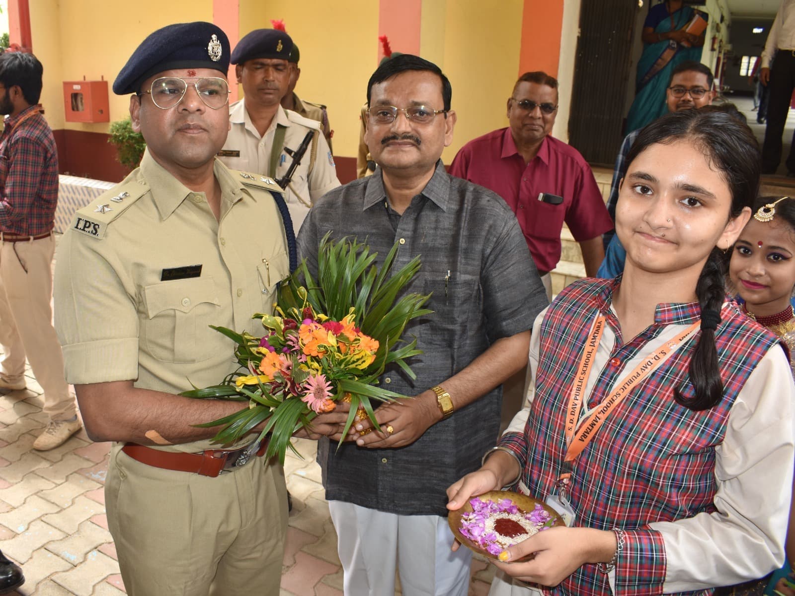 पठन-पाठन में अव्वल विद्यार्थियों को सीएम बढ़ा रहे हैं आगे : स्पीकर