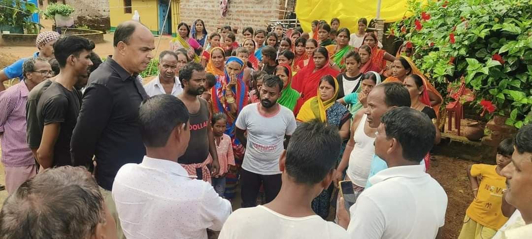 Giridih News: बिरनी के प्रवासी मजदूर की ओडिशा में सड़क दुर्घटना में मौत