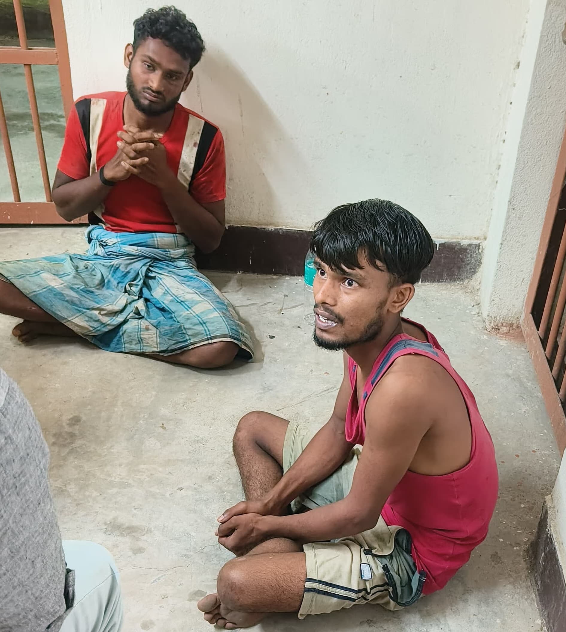 Odisha News : चापाकल से पानी लेने के विवाद में युवक पर जानलेवा हमला, दो आरोपी गिरफ्तार