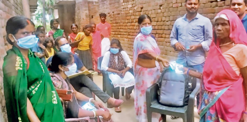 Gaya News : आमस के महुआवां के महादलित टोले में फैला डायरिया