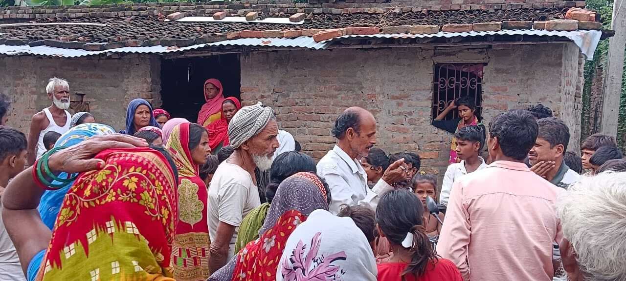 प्रेम प्रसंग में युवक को चाकू से गोदकर मार डाला