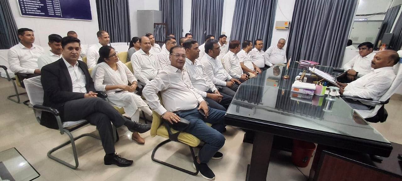 Aurangabad News : लोक अदालत की तैयारी की नये जिला जज ने की समीक्षा