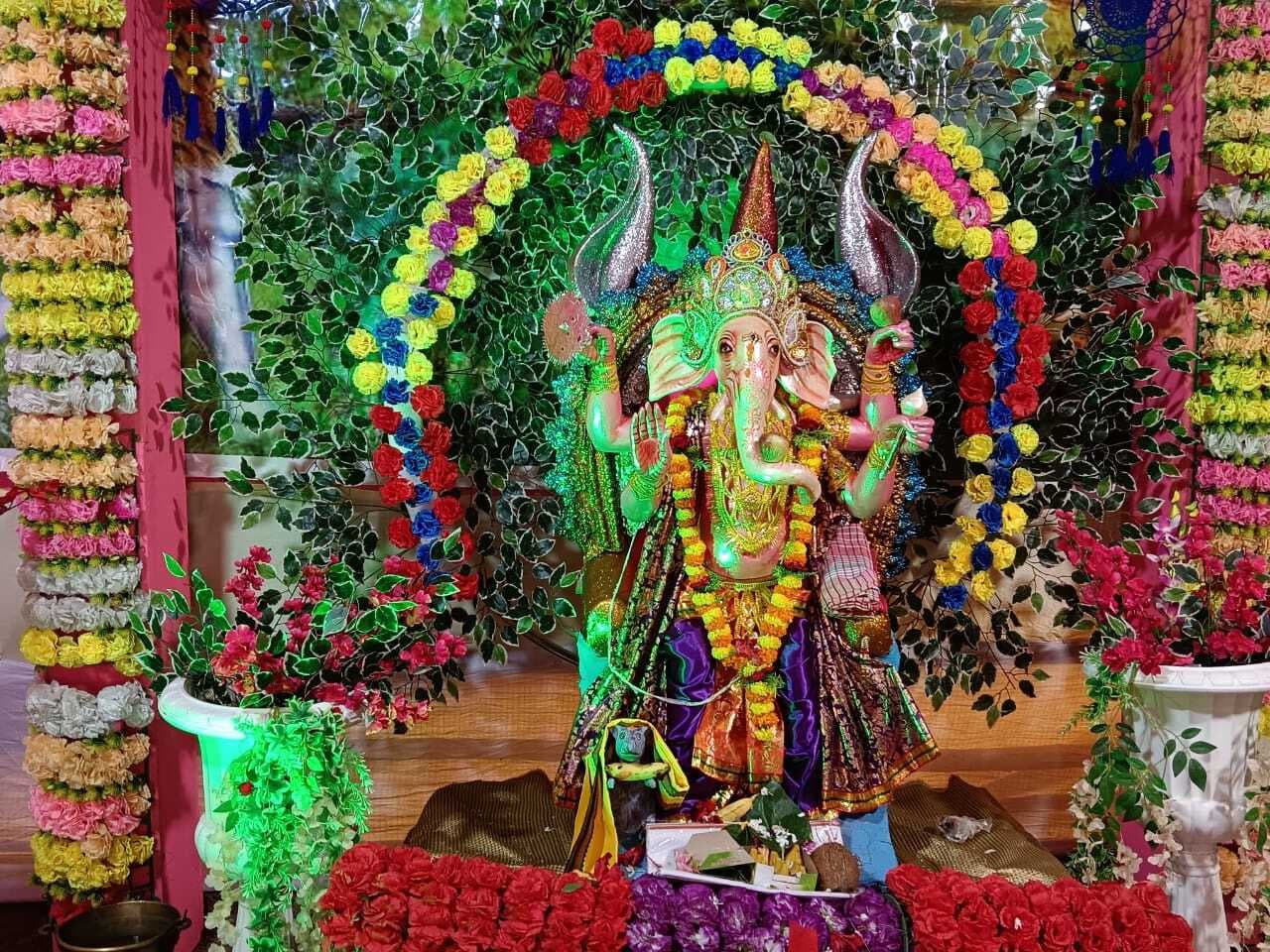 चितरा: कोलियरी क्षेत्र में गणेशोत्सव की धूम