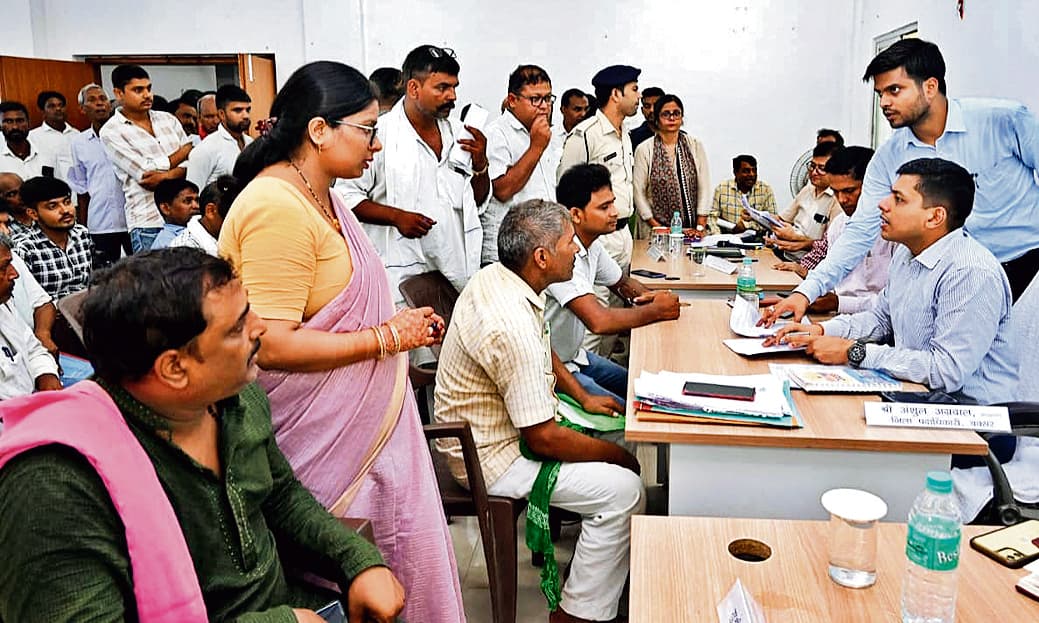 सोशल मीडिया से गलत प्रचार करने वालों पर कसेगा शिकंजा