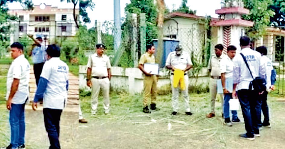 आम्रपाली हॉस्टल में फोरेंसिक टीम ने की जांच