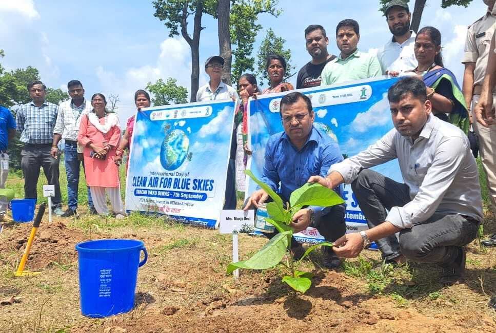 पृथ्वी को बनाये हरा- भरा, सबकी सहभागिता जरूरी : उप नगर आयुक्त