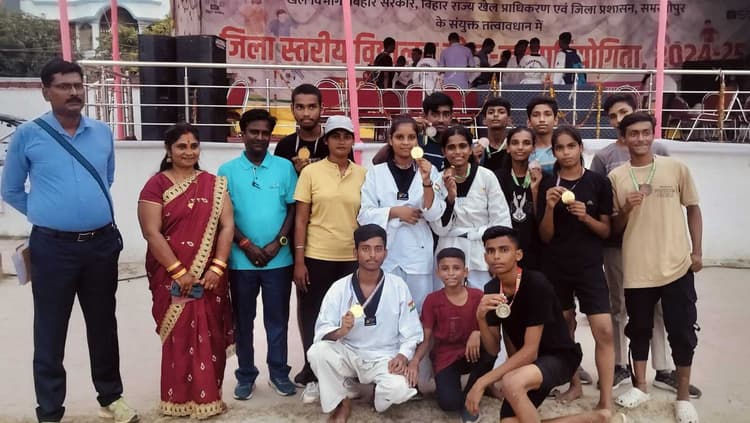 District level sports competition जिला स्तरीय खेलकूद प्रतियोगिता में लोटस वैली स्कूल के बच्चों ने दिखाया दम