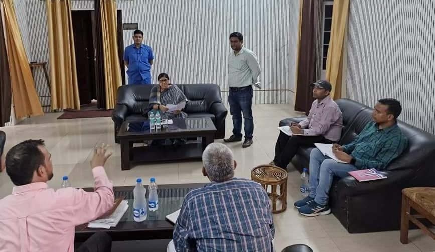 समस्याओं का शीघ्र निदान कर निर्बाध बिजली आपूर्ति सुनिश्चित करें : लेशी सिंह