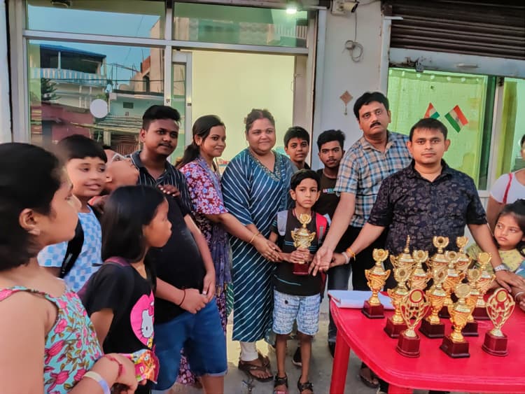 चेस क्रॉप्स शतरंज में सार्थक,आरव,वंश व अमैरा ने मारी बाजी