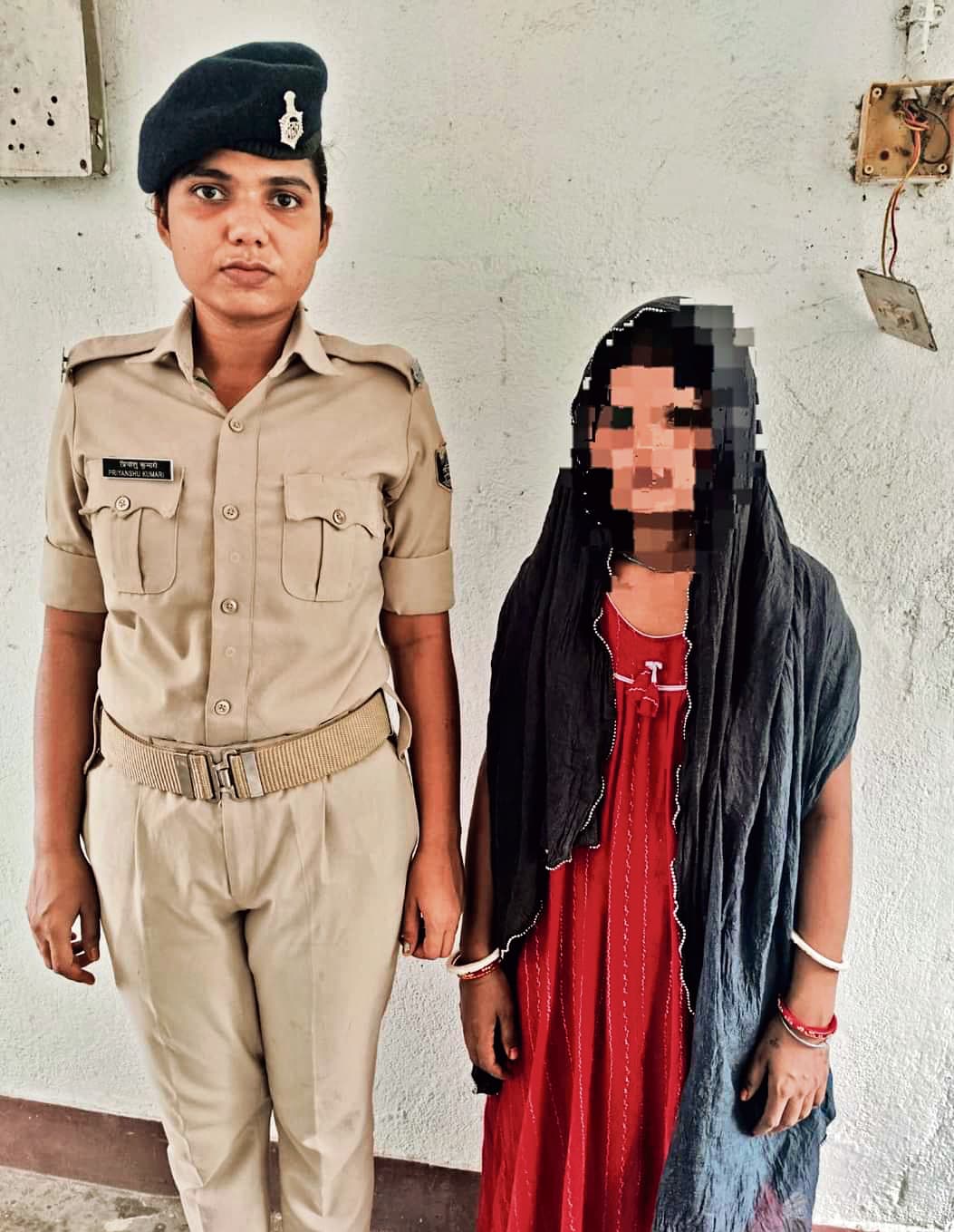 CHAPRA : मां ने ही की थी अपनी 25 दिन की बच्ची की हत्या, गिरफ्तार