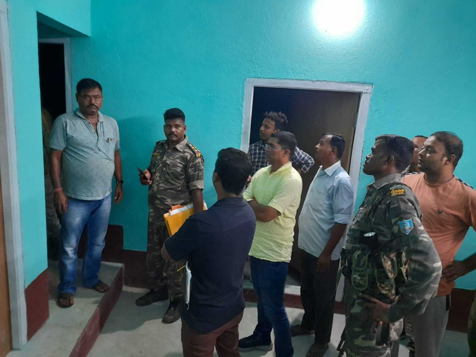 बोकारो के युवक ने फंदे से लटक कर की आत्महत्या