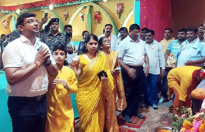 गुलाबबाग में गणपति महोत्सव के उमंग संग जमने लगा मेला का रंग