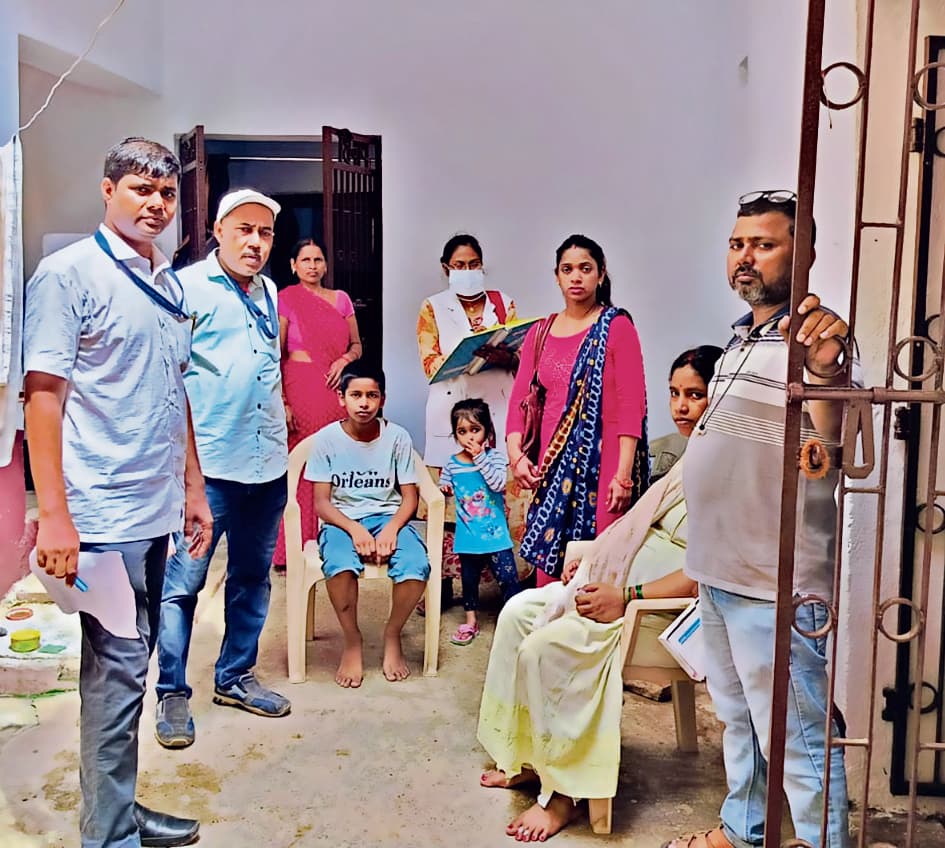 Gaya News : गया में डेंगू का प्रकोप, पुलिस लाइन इलाके में घर-घर जाकर लिये गये सैंपल