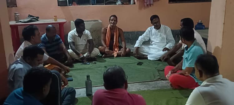 दुर्गा पूजा की तैयारी को लेकर किया गया विचार विमर्श