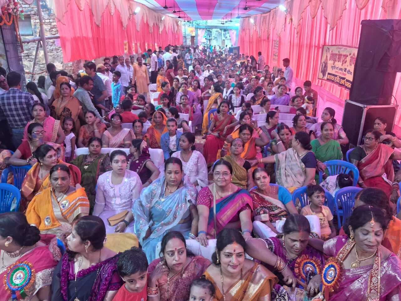 बलभद्र पूजन में जुटे लोग, कलवार दर्पण का विमोचन