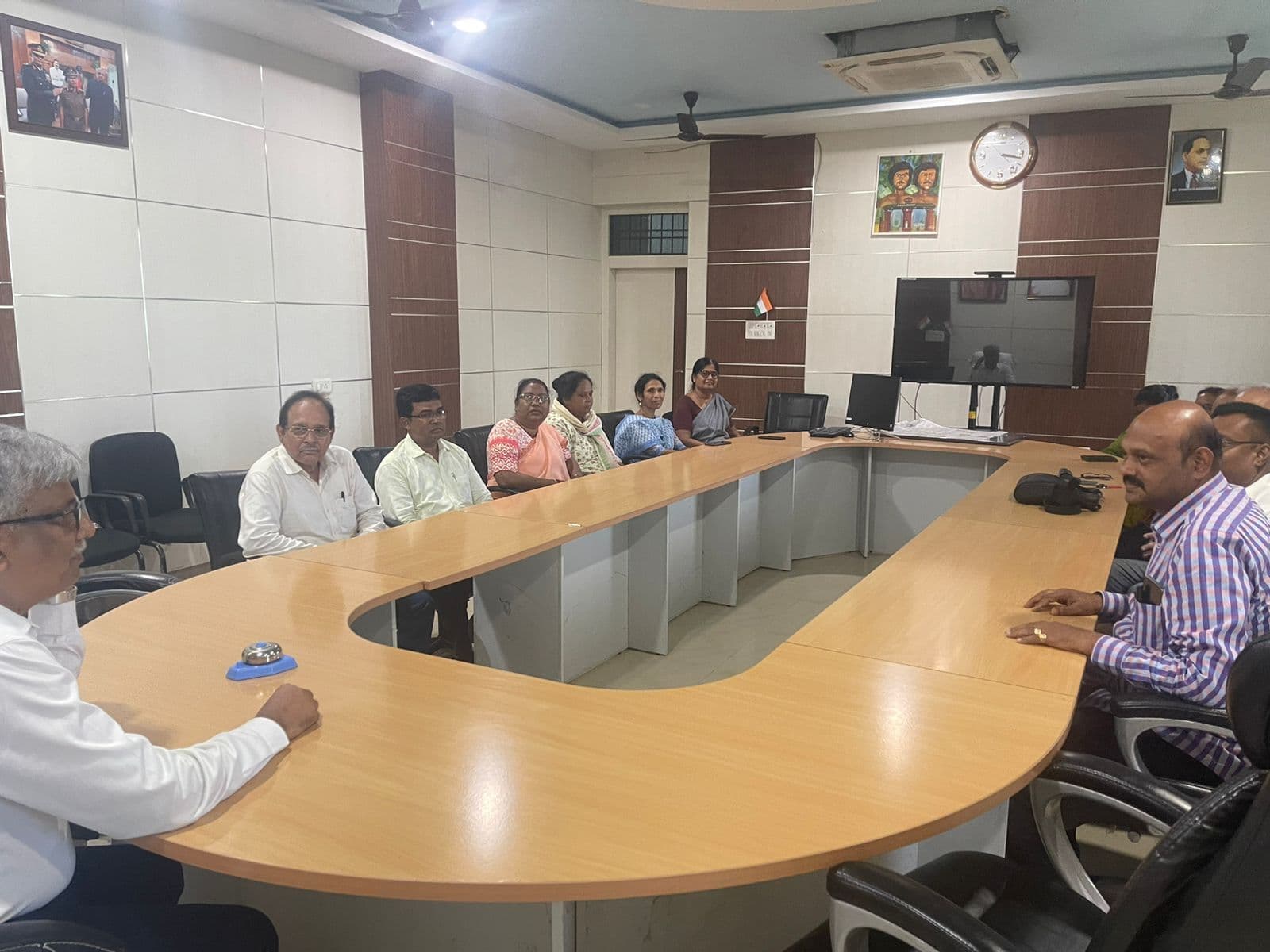 बॉटम :: कैंपस :: पीजी के शिक्षकों ने की पुरानी पेंशन योजना लागू कराने की मांग