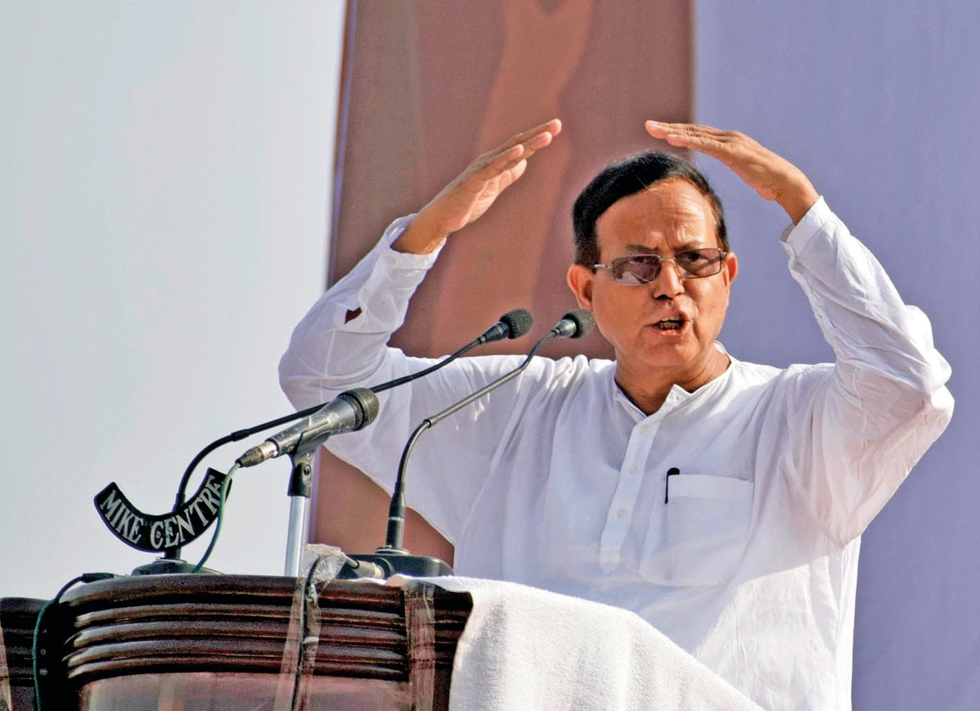 13 सितंबर तक सीपी को नहीं हटाया, तो 14 को लालबाजार में रातभर देंगे धरना : सलीम