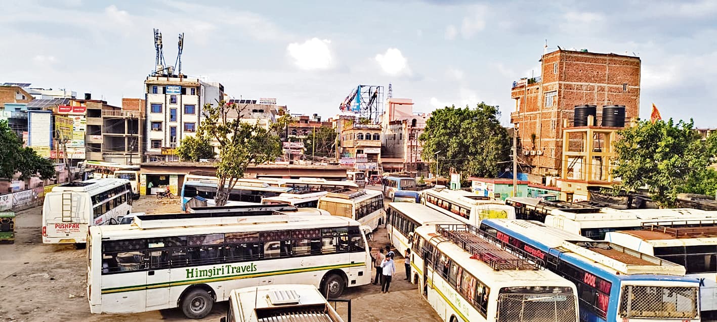 Gopalganj News : गोपालगंज में राजेंद्र नगर बस स्टैंड की अरबों की जमीन की भू-माफियाओं ने करायी अपने नाम जमाबंदी