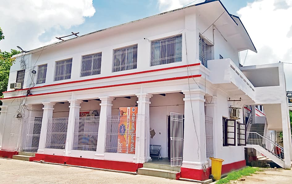 टोपोलैंड के झमेले में फंसा एक हजार से अधिक शहरवासियों का आशियाना