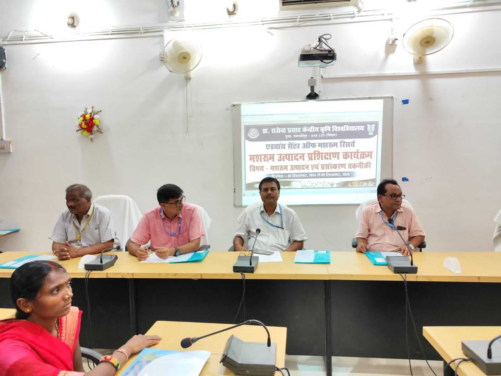 RPCAUniversity, Pusa, Samastipur, mushroom production वैज्ञानिकी विधि से मशरूम उत्पादन लाभकारी व्यवसाय : वैज्ञानिक