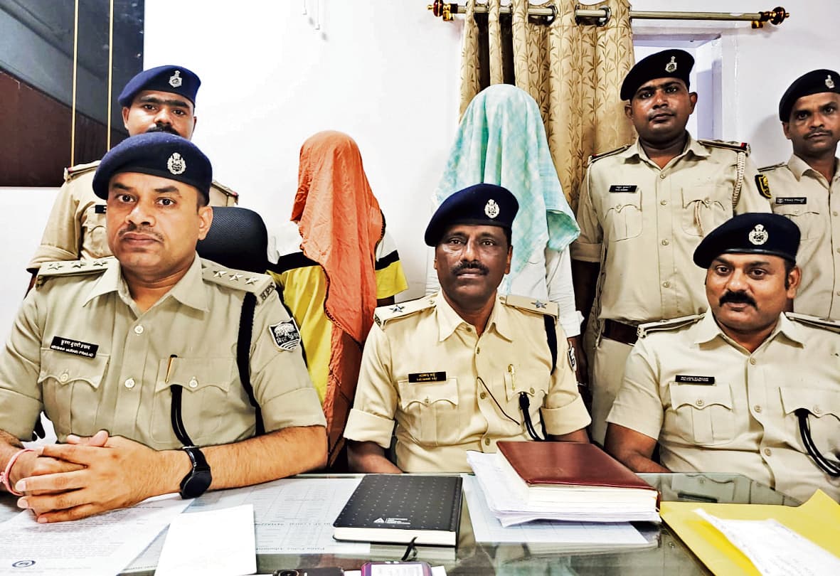 Patna : चोरी का सामान फर्जी कागजात बना कर ओएलएक्स पर बेचते थे, तीन गिरफ्तार