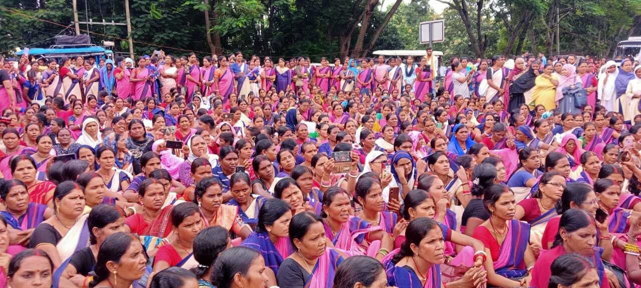 चेतावनी, सेविका-सहायिका की मांग नहीं मानी, तो 20 सितंबर से हड़ताल