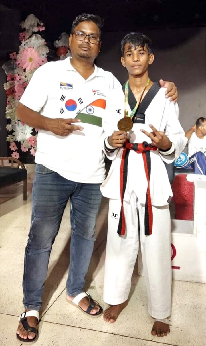 राष्ट्रीय ताइक्वांडो चैंपियनशिप में जीता गोल्ड मेडल