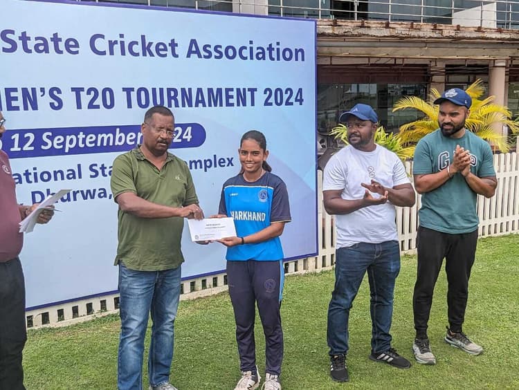 झारखंड वीमेेस टी-20 : रांची रॉयल्स और जमशेदपुर टाइटंस सेमीफाइनल में