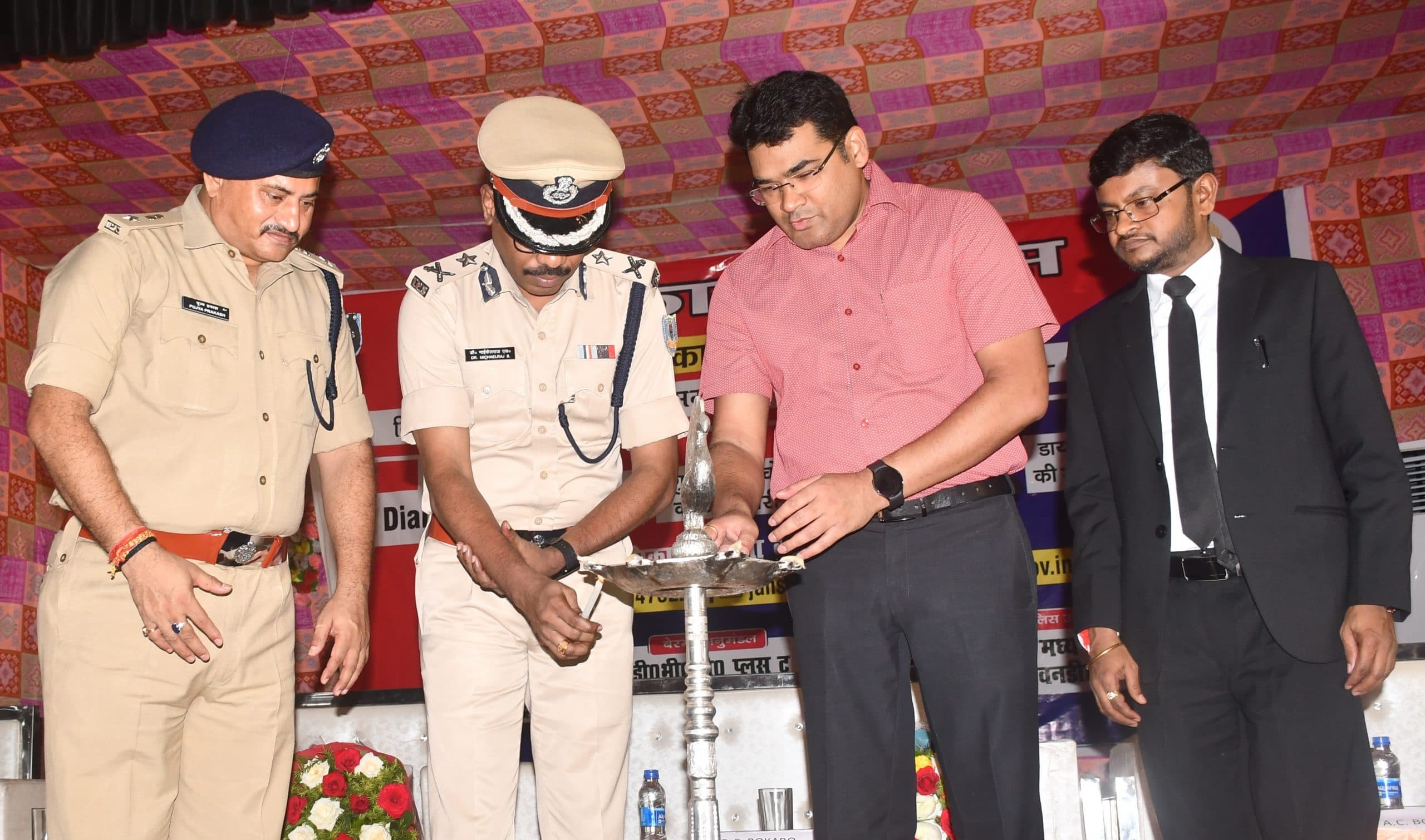 Bokaro news: जरूरत के अनुसार आप कभी भी ले सकते हैं पुलिस की सहायता : आइजी