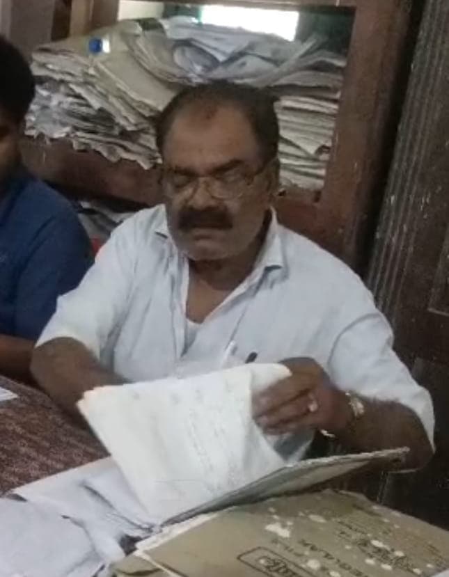 वायरल वीडियों की जांच के बाद कसबा अंचलकर्मी निलंबित