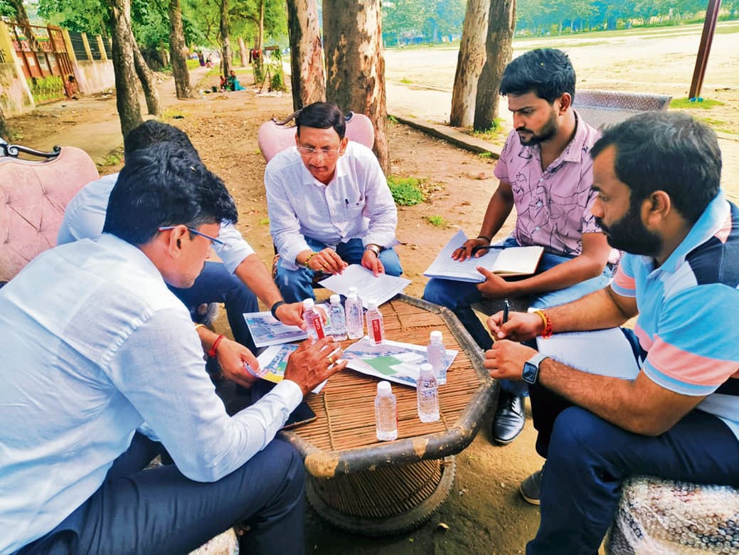 Gaya News : पितृपक्ष को लेकर गया में ढाई हजार पिंडदानियों के ठहरने की क्षमता वाली टेंट सिटी बन रही