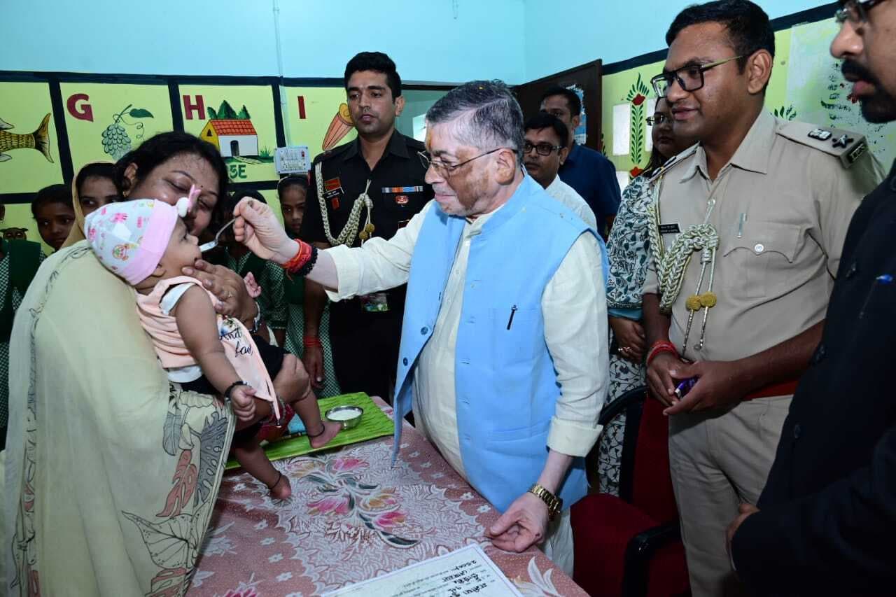 Giridih News: राज्यपाल ने भारतीय रेडक्रॉस सोसाइटी परिसर में आधुनिक रक्त अधिकोष भवन का किया शिलान्यास