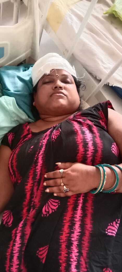 घर घुस कर महिला के साथ की मारपीट