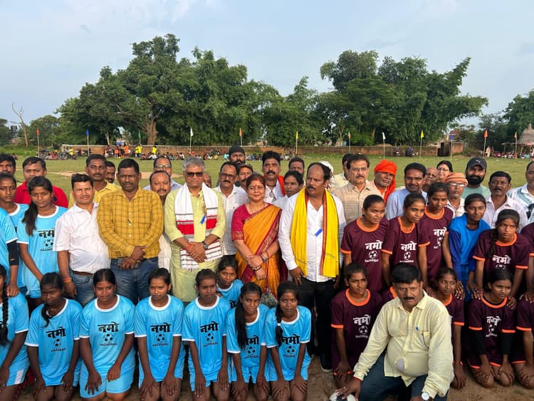 नमो फुटबॉल मैच से खिलाड़ियों को मिलता है अवसर : शेफाली