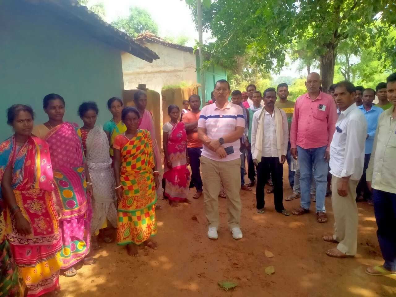पूर्व स्पीकर ने कचुवासोली पंचायत में चलाया जनसंपर्क अभियान, ग्रामीणों को सरकार की जनकल्याणकारी योजनाओं से कराया अवगत