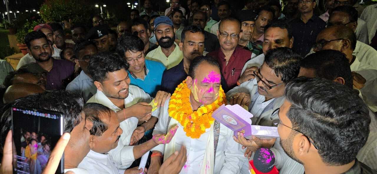 मंत्री ने पंचायत सचिवों की मांग की पूरी, हड़ताल लिया वापस