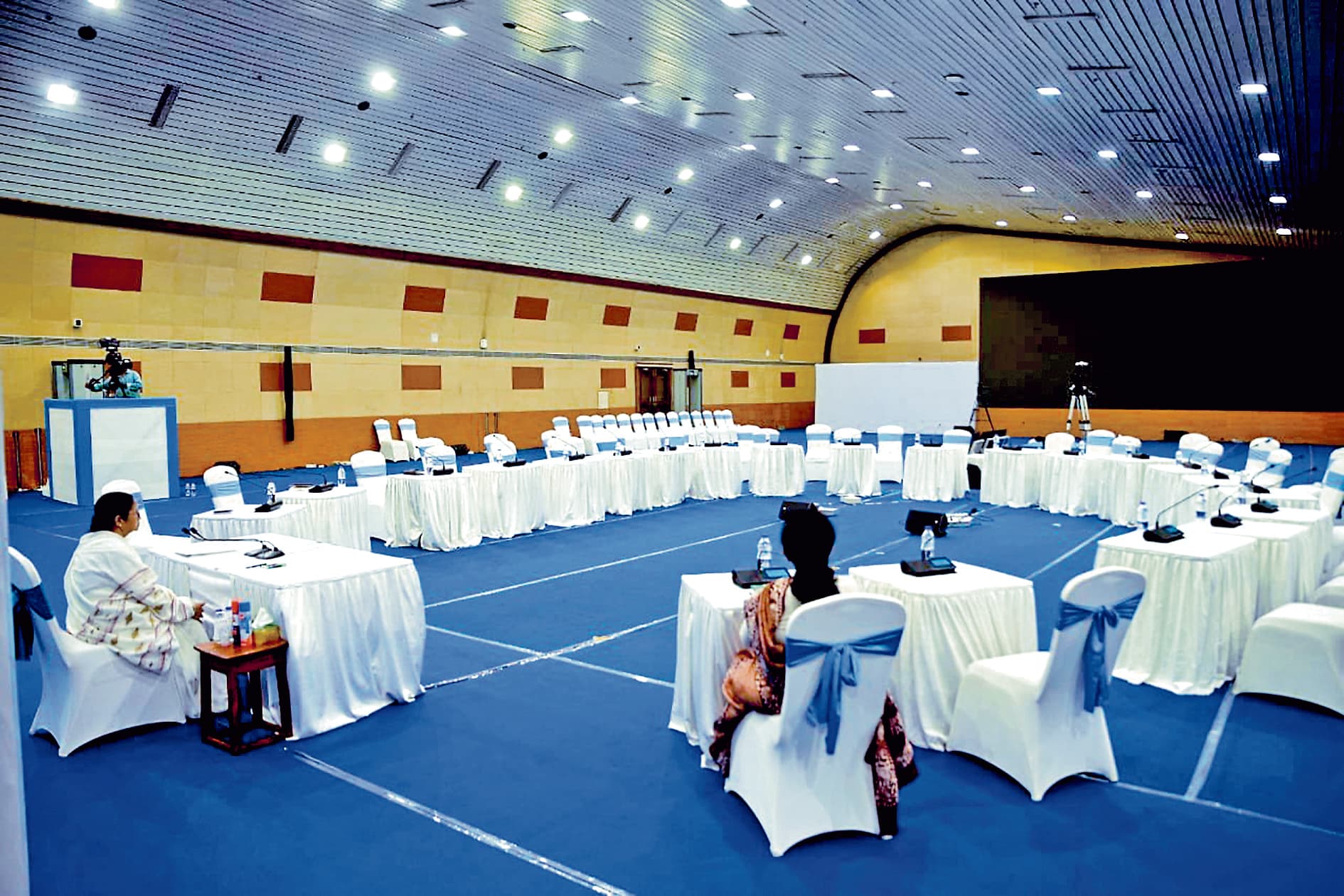 उन्हें न्याय नहीं, कुर्सी चाहिए : ममता