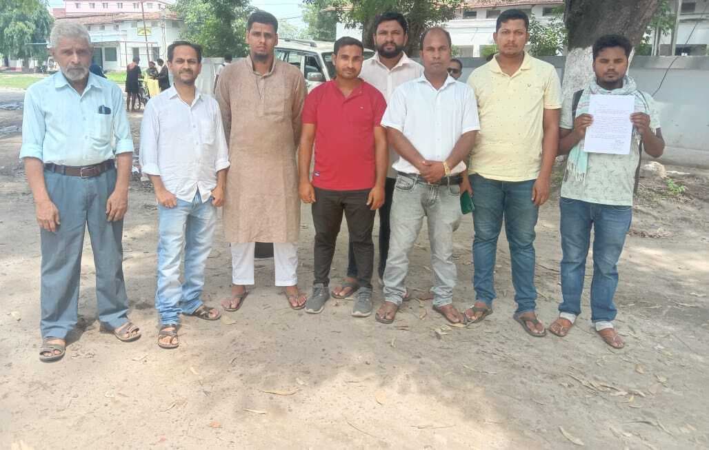 मदरसा विज्ञान शिक्षकों का वेतन सम्मानजनक हो