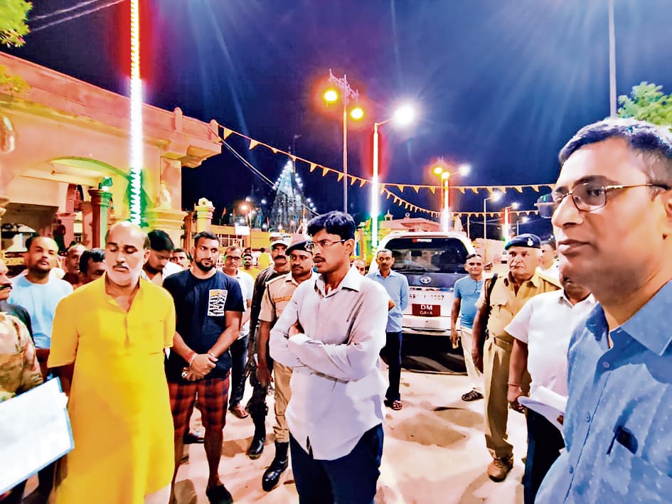 Gaya News : रोशनी से जगमगायेगा पितृपक्ष मेला क्षेत्र