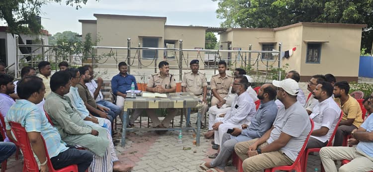 जुलूस निकालने के लिए लाइसेंस लेना अनिवार्य