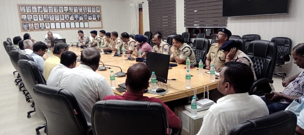 आइजी ने चित्तरंजन में सुरक्षा को लेकर दी कई जानकारी