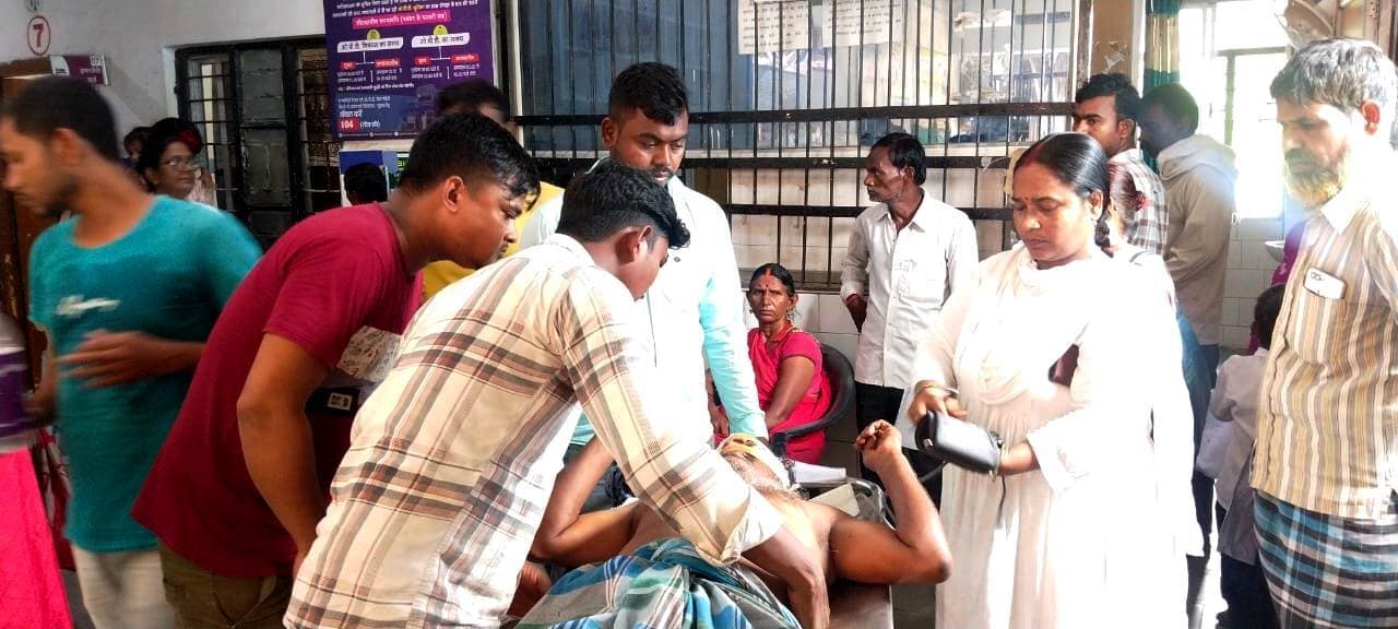 Aurangabad News : ऑटो से टकराया अनियंत्रित ट्रक, छह लोग हुए घायल