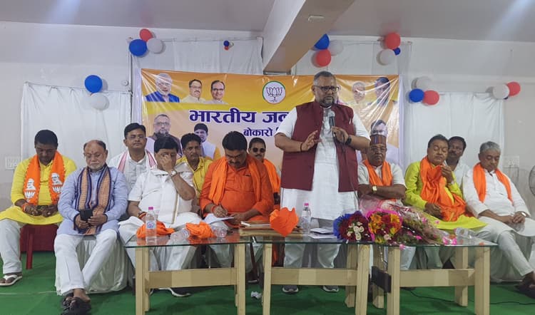 Bokaro news: चंपाई सोरेन के आने से और मजबूत हुई भाजपा : प्रदीप वर्मा