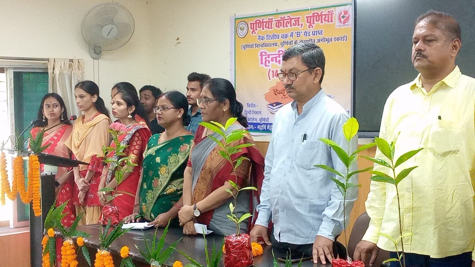 हिंदी हमारी संवेदना व चिंतन की भाषा : प्रो. शंभुलाल