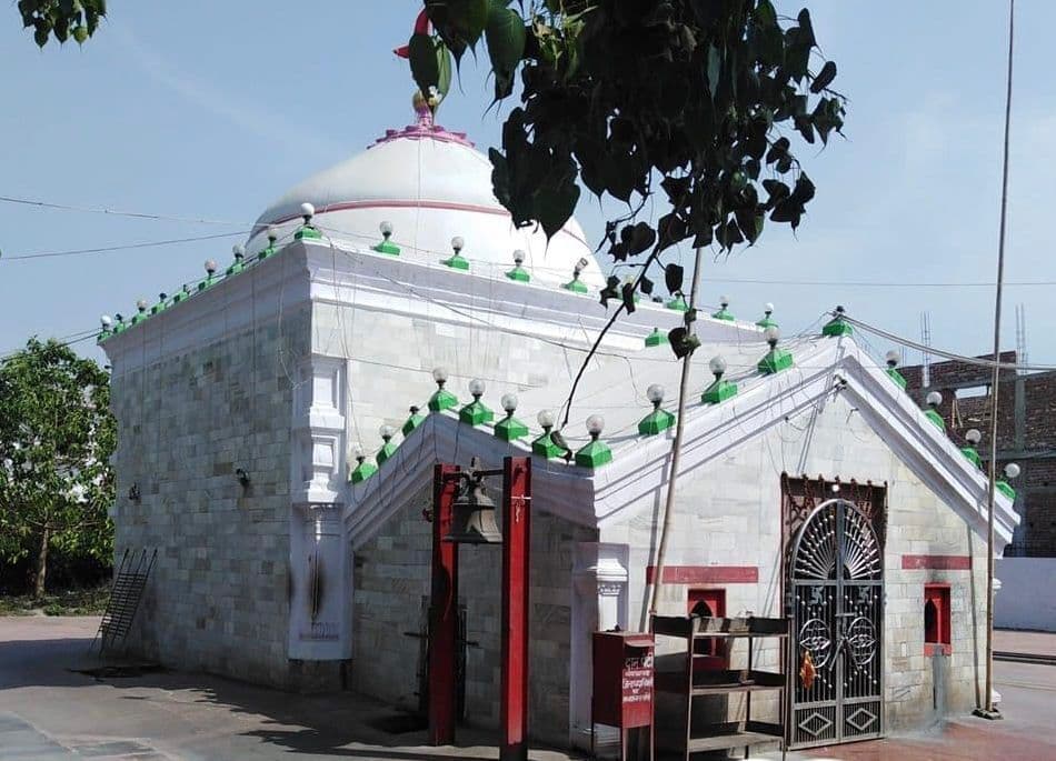 श्री उग्रतारा मंदिर न्यास समिति सचिव ने पूर्व के सचिव व कोषाध्यक्ष पर दर्ज कराया मामला