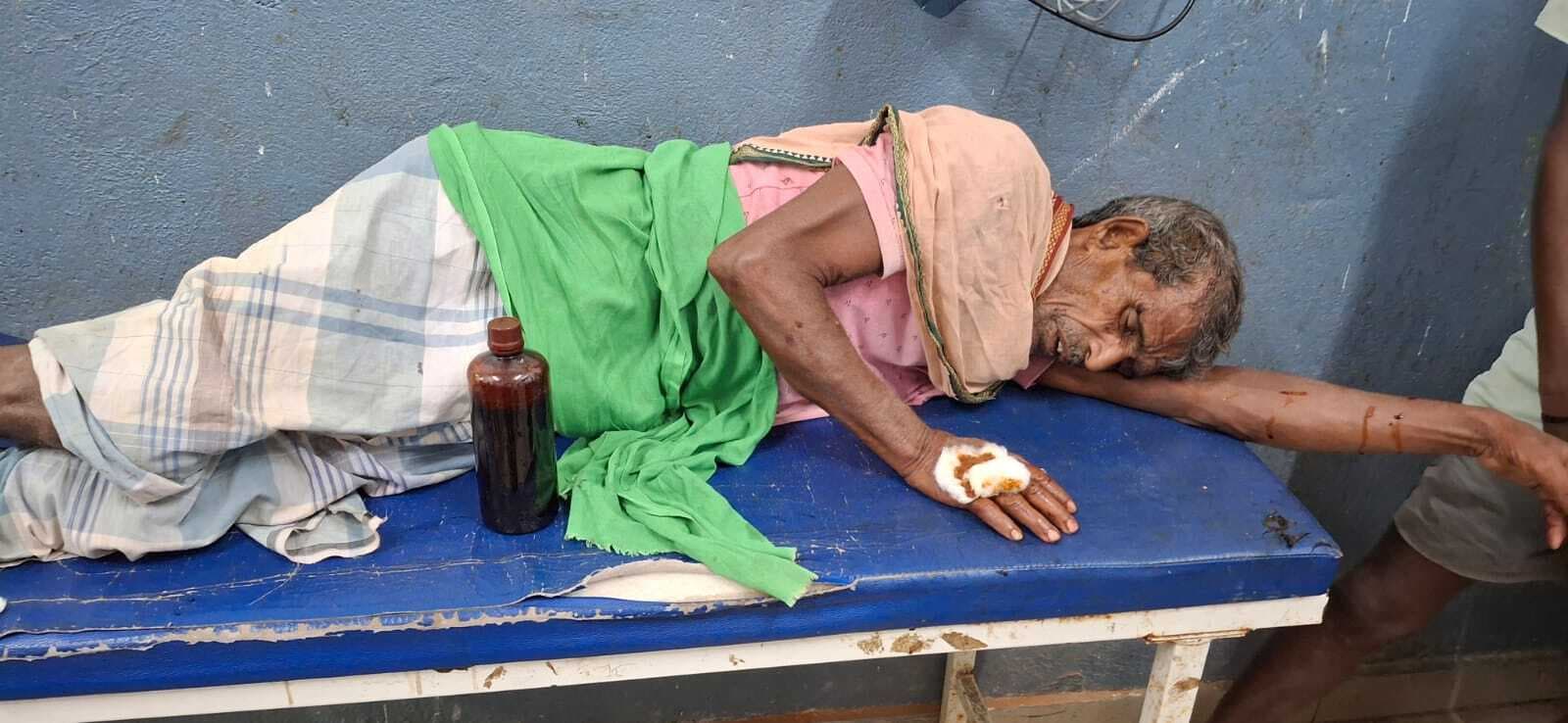 जेठौर ककरिया में जमीन विवाद के बीच कर्मा पूजा करने से बच्चों को रोका, मारपीट