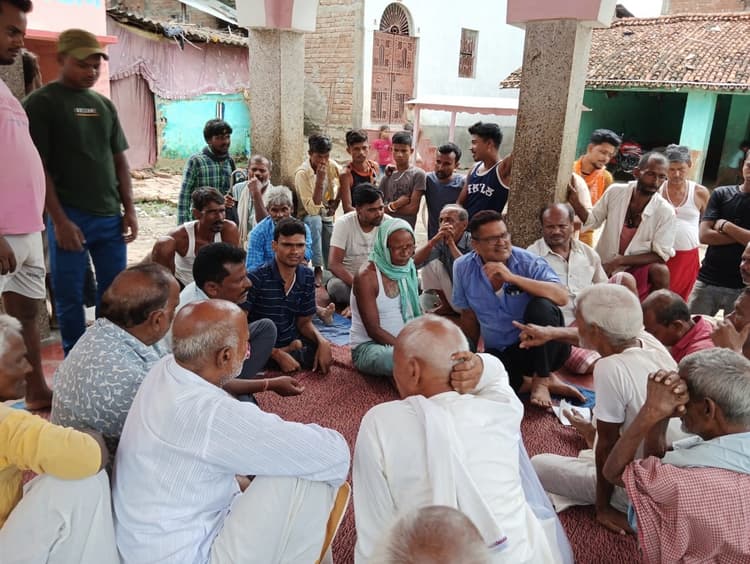 Preparation for Durga Puja: बिथान में दुर्गापूजा की तैयारी को लेकर हुई बैठक