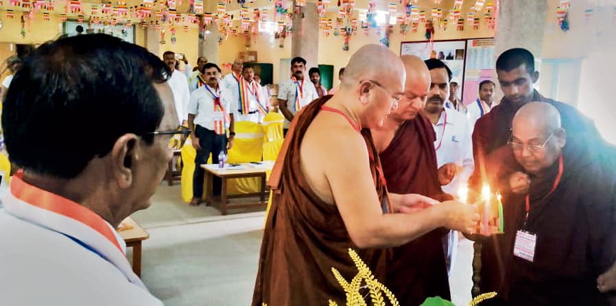 बौद्ध स्थलों के संरक्षण की उठी मांग