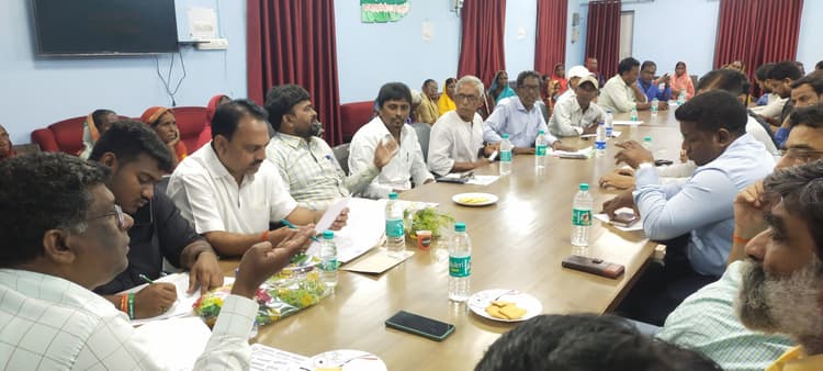 BOKARO NEWS : झाकोकायू की मांगों पर बीएंडके प्रबंधन ने दिया आश्वासन